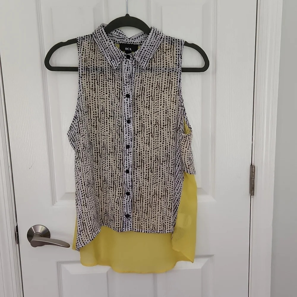 BCX Black, White, & Yellow Sheer Top - Picture 13 of 13